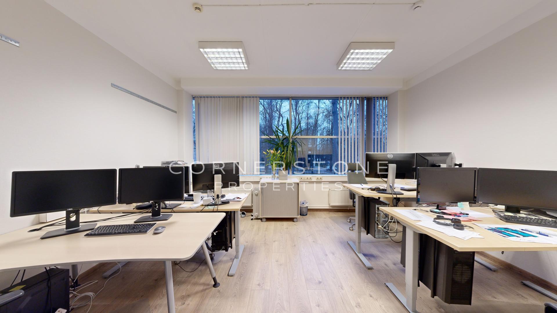 Renovēts biroju komplekss Torņkalnā
