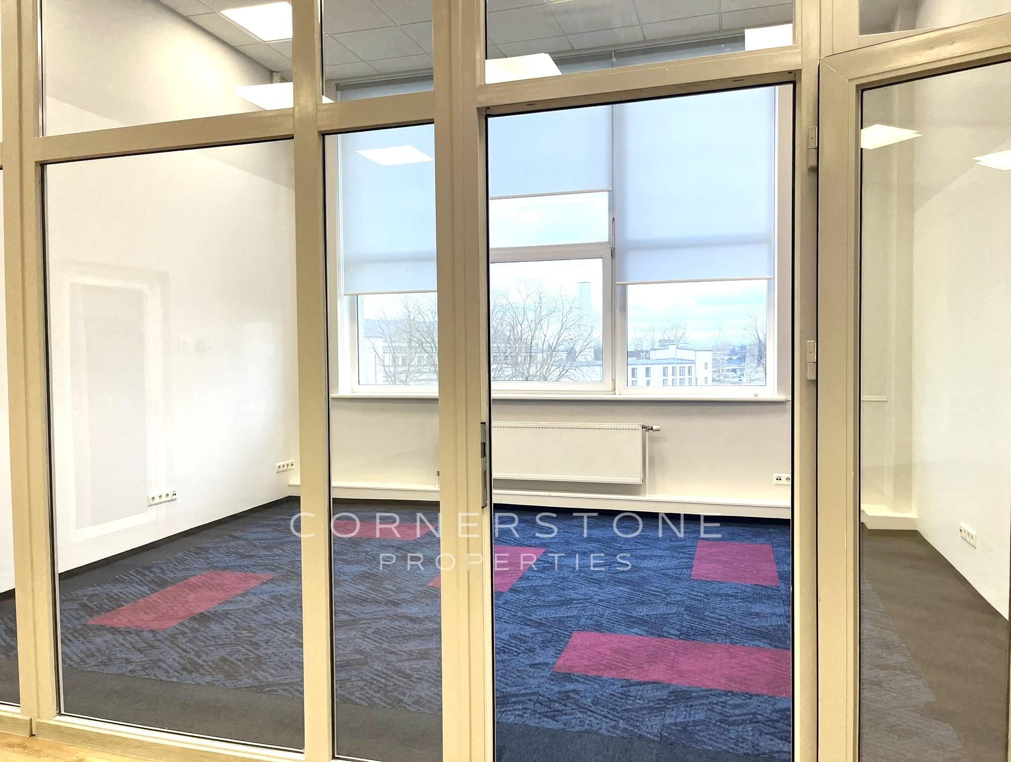 Birojs 104,5 m², Mazā Krasta ielā 83