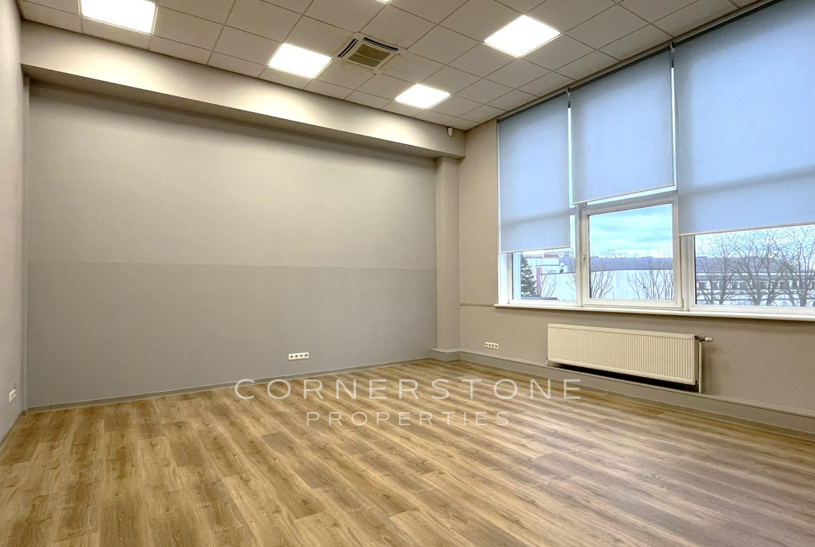 Birojs 104,5 m², Mazā Krasta ielā 83