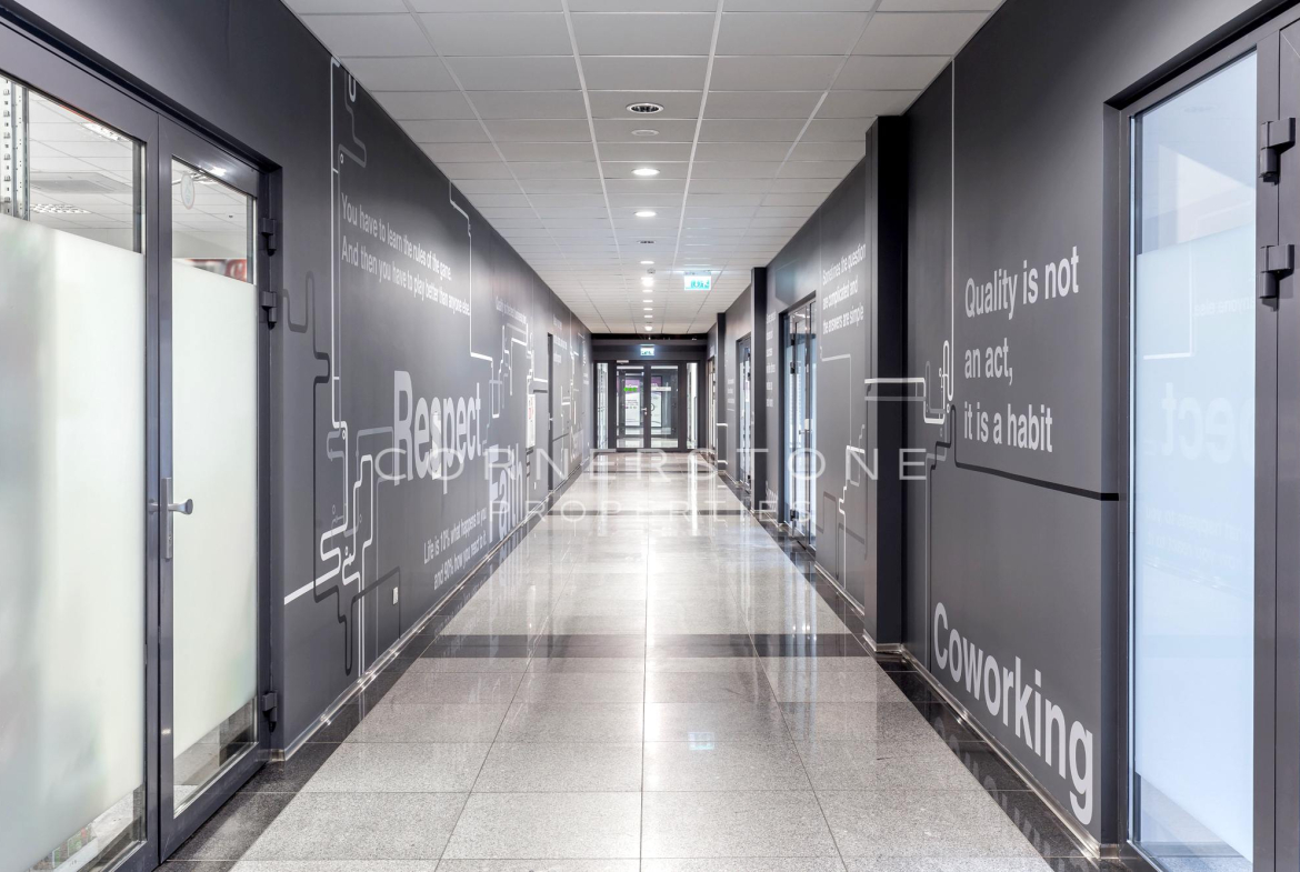 Telpu noma 330 m2, Vienības gatvē 109