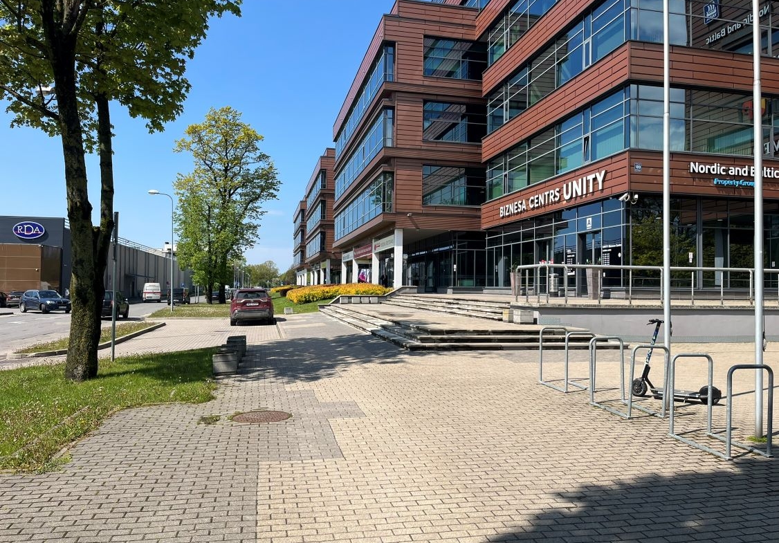 Telpu noma 330 m2, Vienības gatvē 109