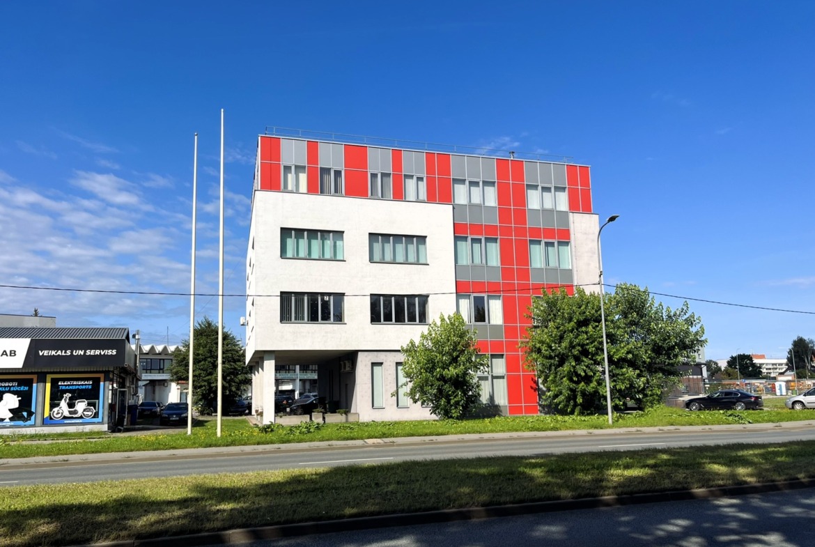 Biroju ēka Dārzciema ielā 56A