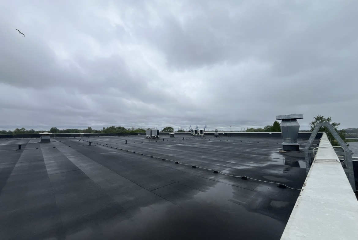 Modern Office & Warehouse Complex in Riga