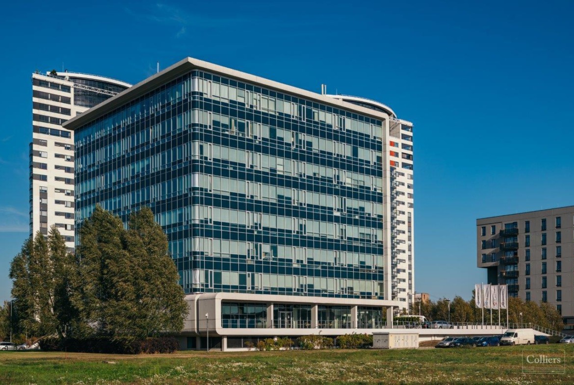 Biroja telpas 250 m2 S27 biroju ēkā