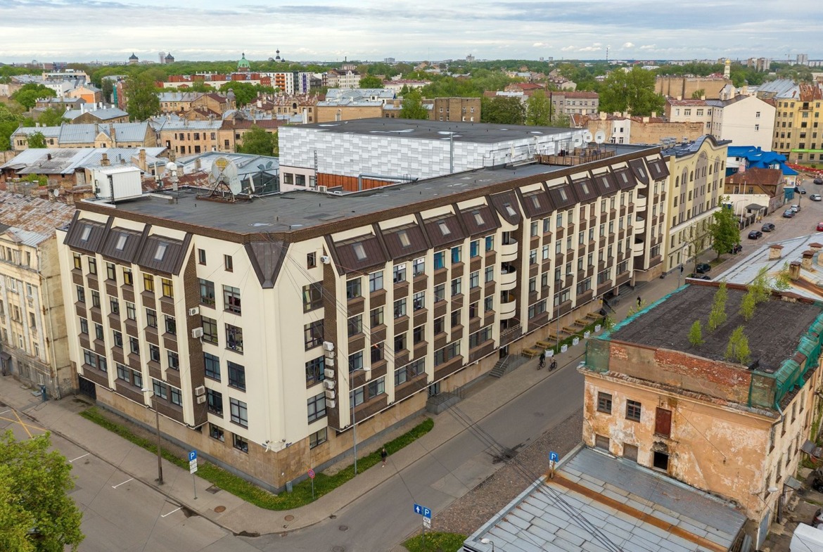Renovēts biroju komplekss Elijas ielā, Rīgā
