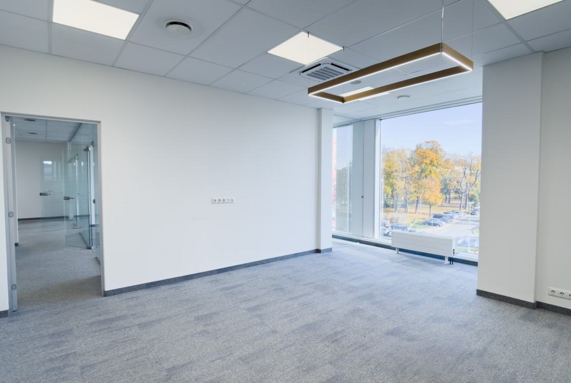 Biroja telpas 190 m2 Skanstes city