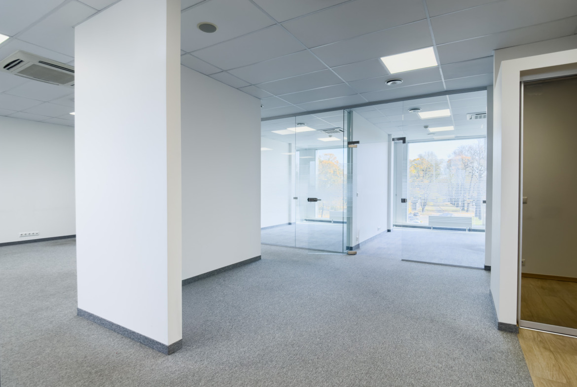 Biroja telpas 190 m2 Skanstes city