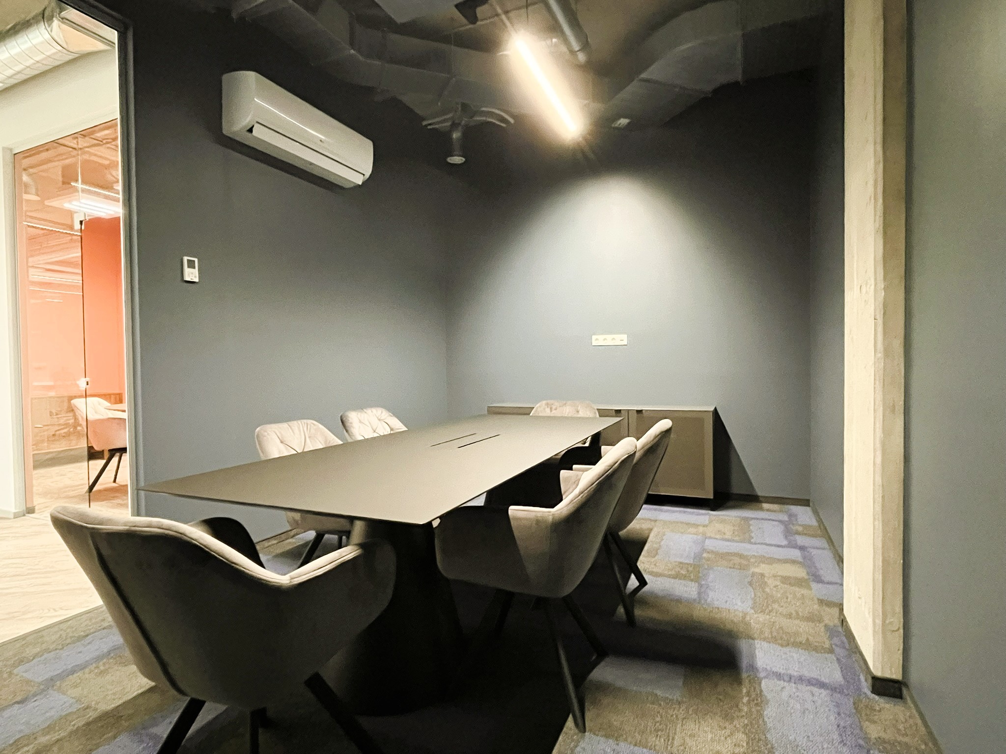 Biroja telpas 215 m2 Place Eleven