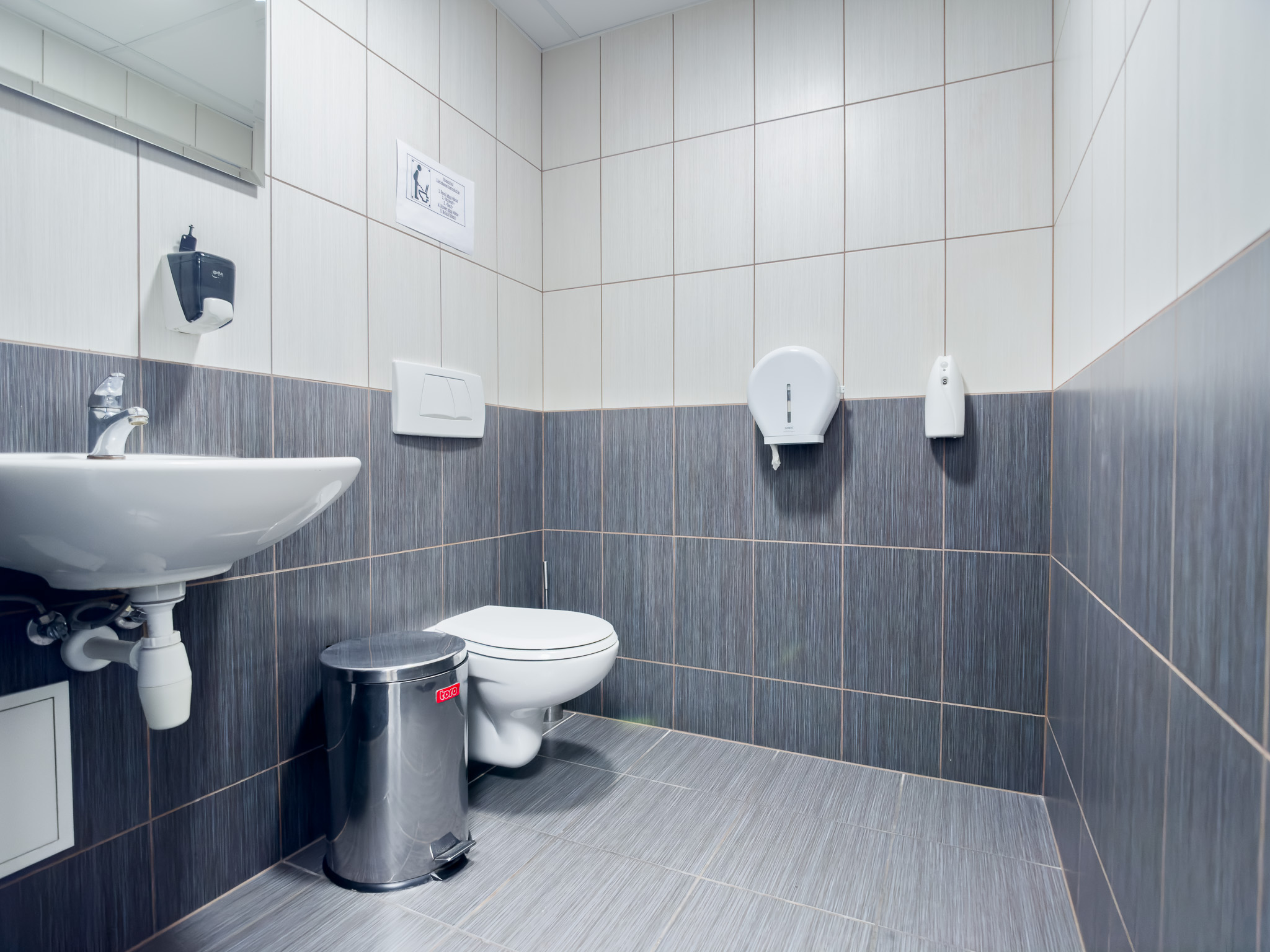 Biroja telpas 190 m2 Skanstes city
