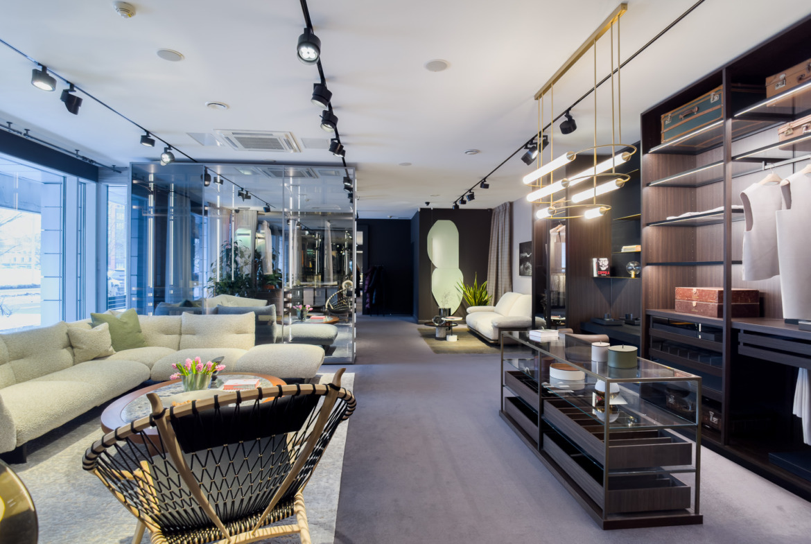 Komerctelpas 200 m2 showroom telpas Rīgā Skanstes City