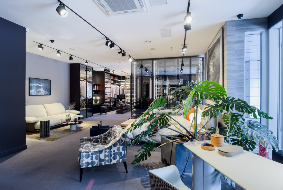 Komerctelpas 200 m2 showroom telpas Rīgā Skanstes City
