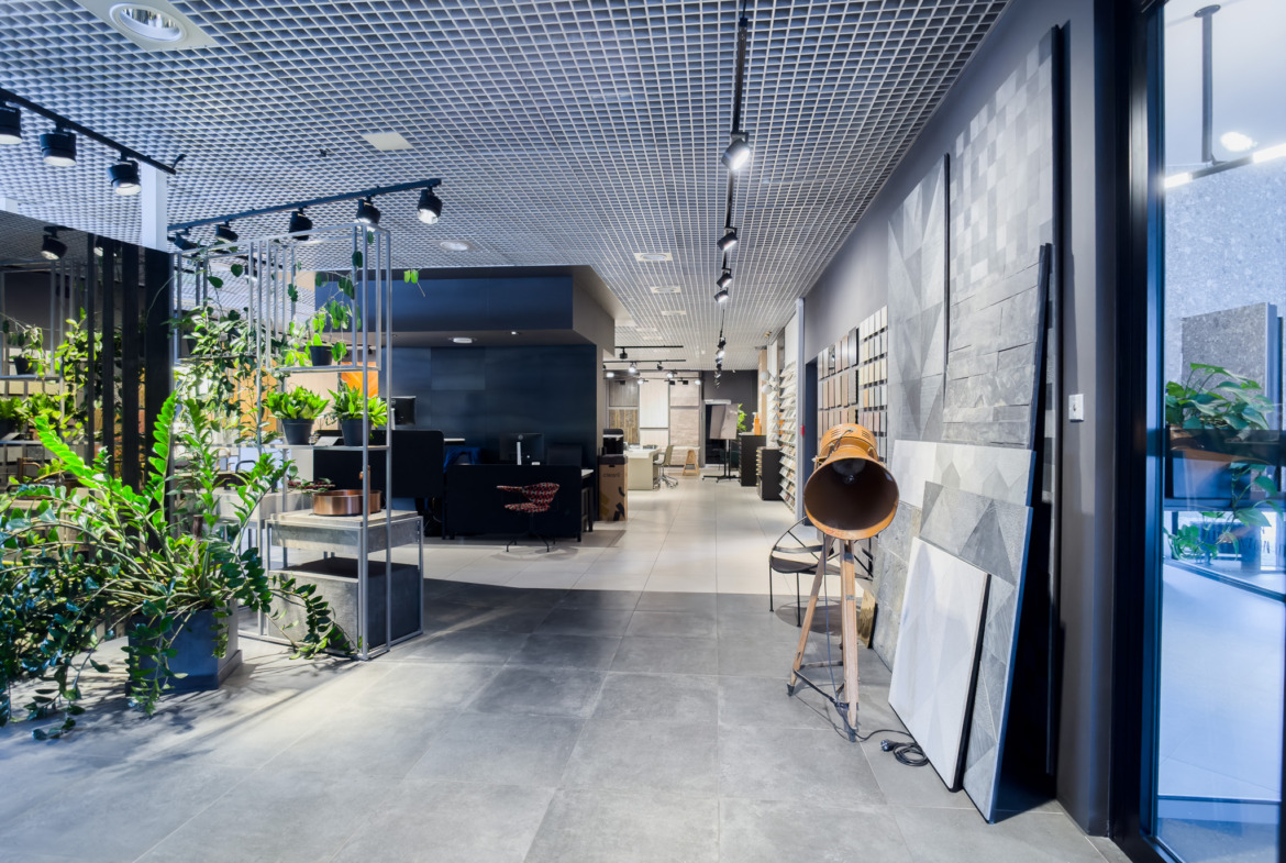 Komerctelpas 200 m2 showroom telpas Rīgā Skanstes City
