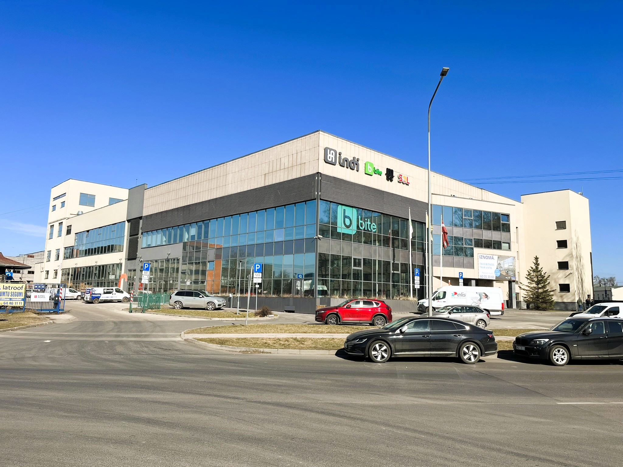 Biroju telpu noma 113m2 Uriekstes 2a